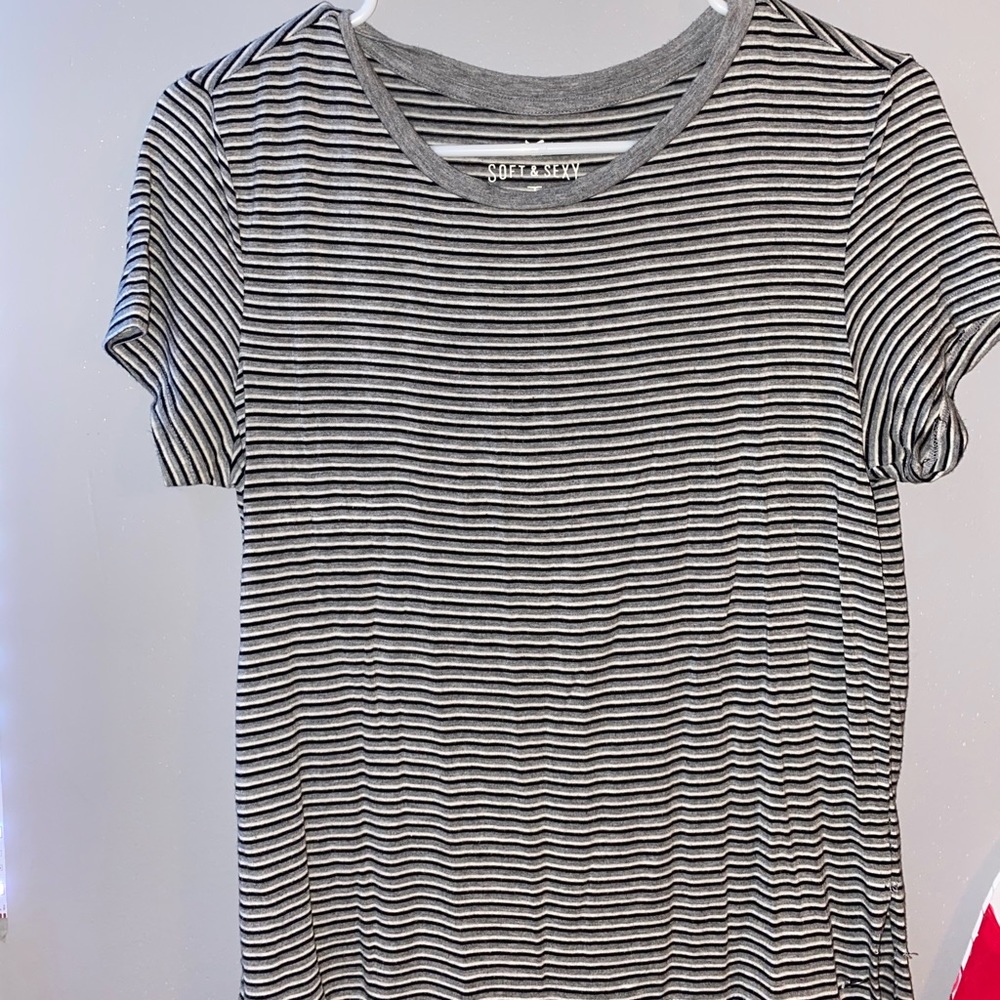 Cute, cozy shirt from American Eagle!